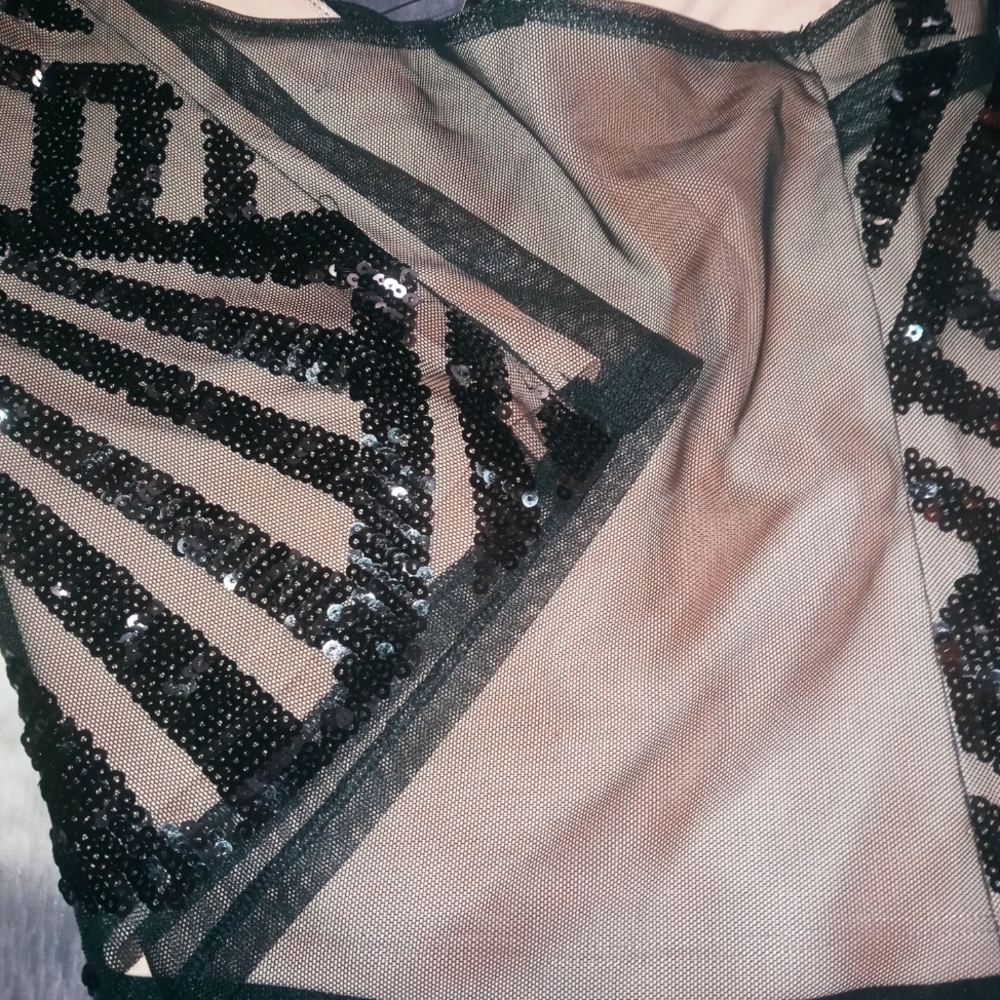 black sequin holiday party express cami - Picture 5 of 5